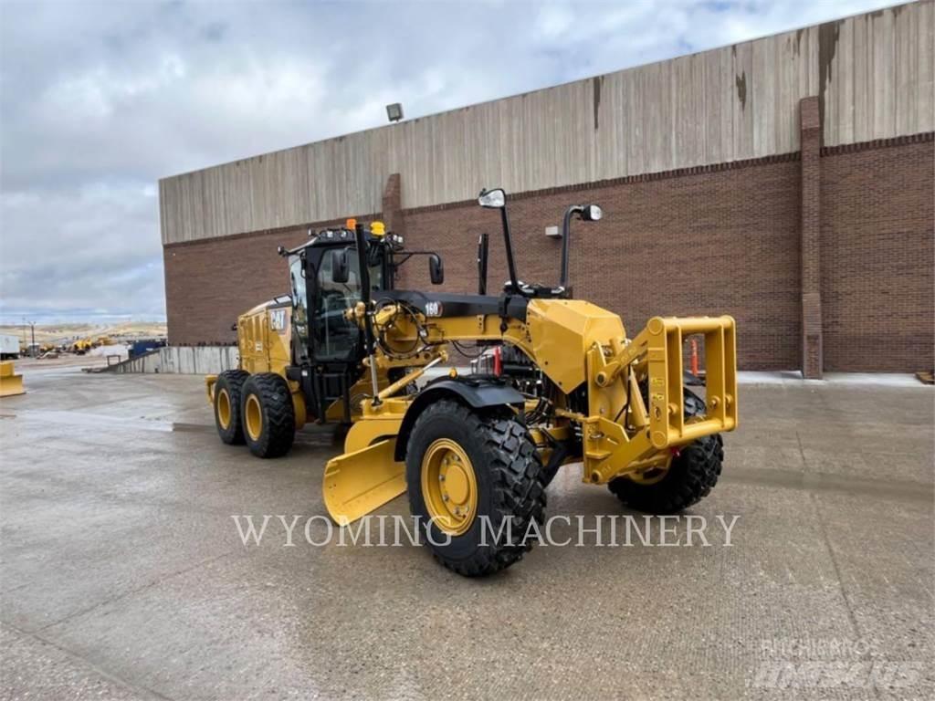 CAT 160 AWD Graders