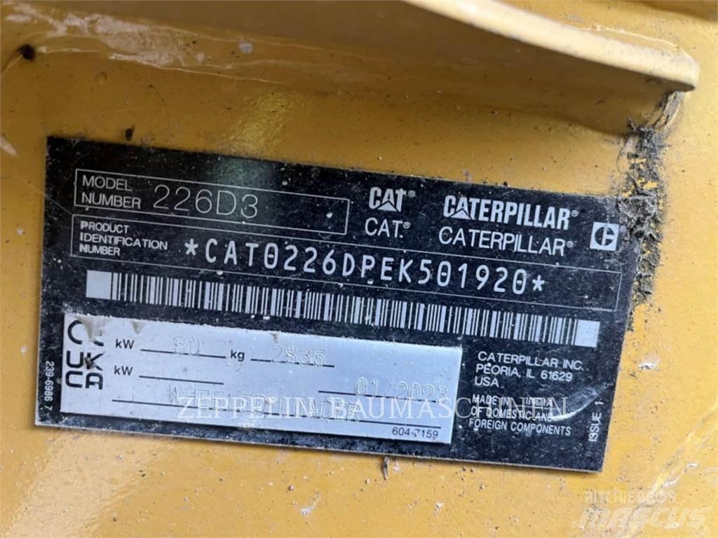 CAT 226D Skid steer loaders