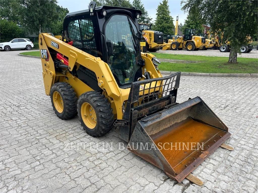CAT 226D Skid steer loaders