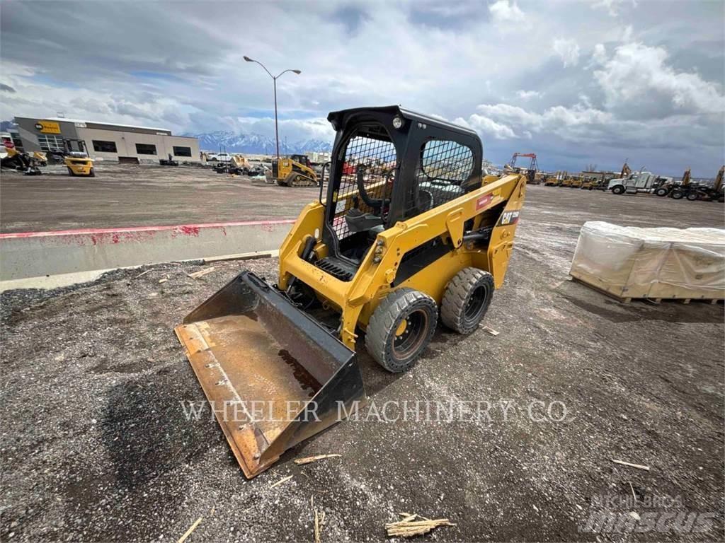 CAT 226D C1-H2 Skid steer loaders