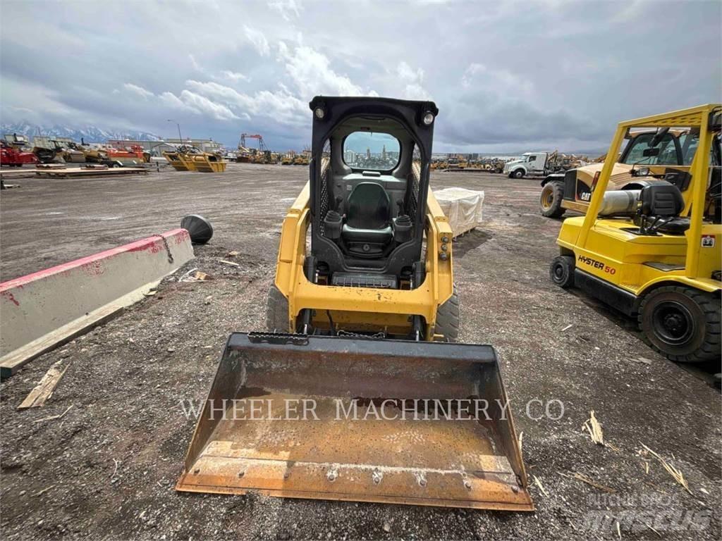 CAT 226D C1-H2 Skid steer loaders