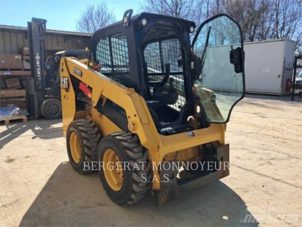 CAT 226D3 Skid steer loaders
