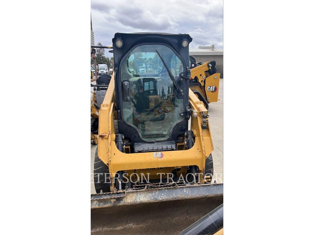 CAT 226D3 Skid steer loaders