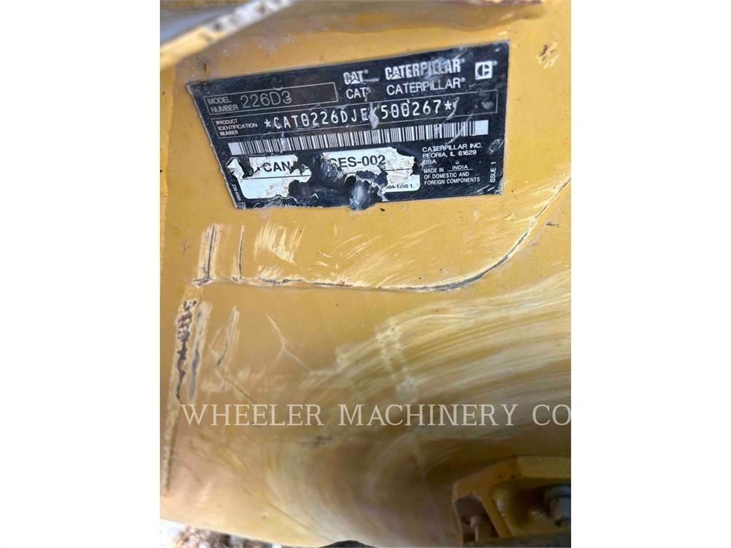 CAT 226D3 C1H2 Skid steer loaders