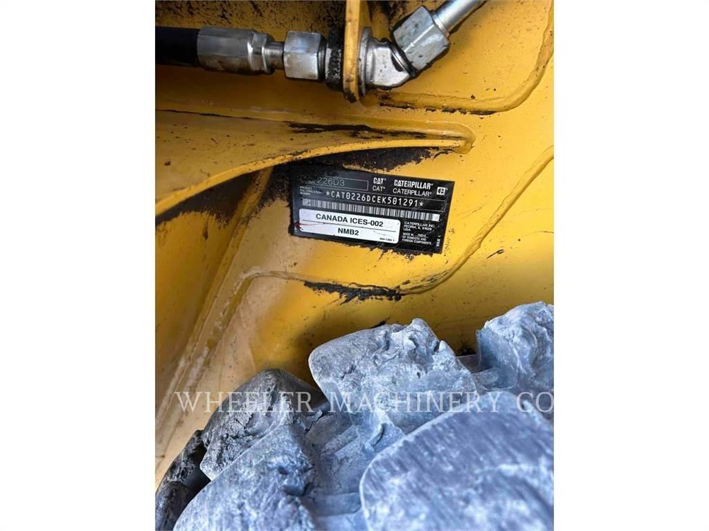 CAT 226D3 C1H2 Skid steer loaders