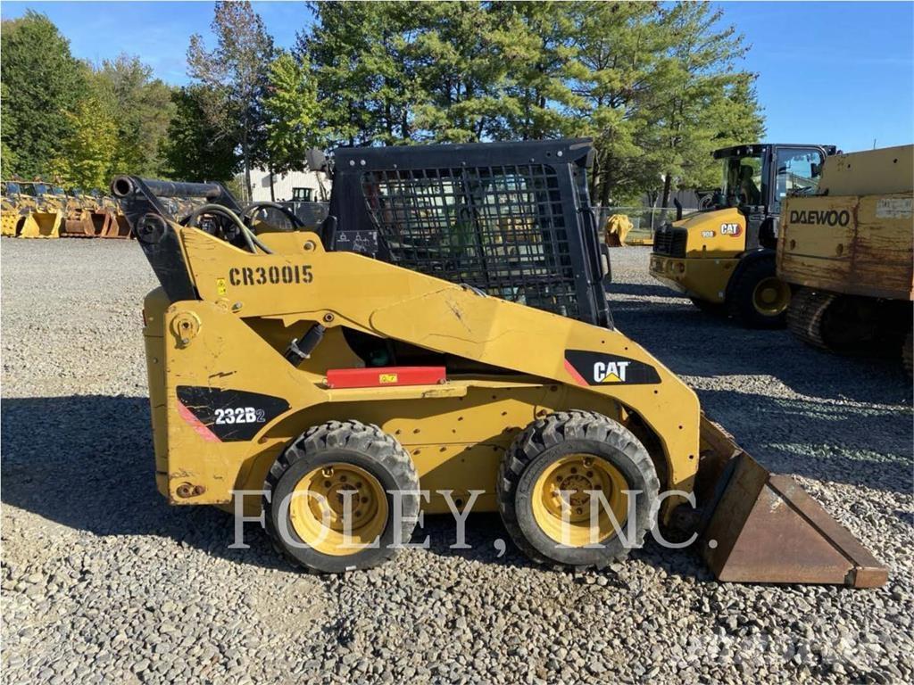 CAT 232B2 Skid steer loaders