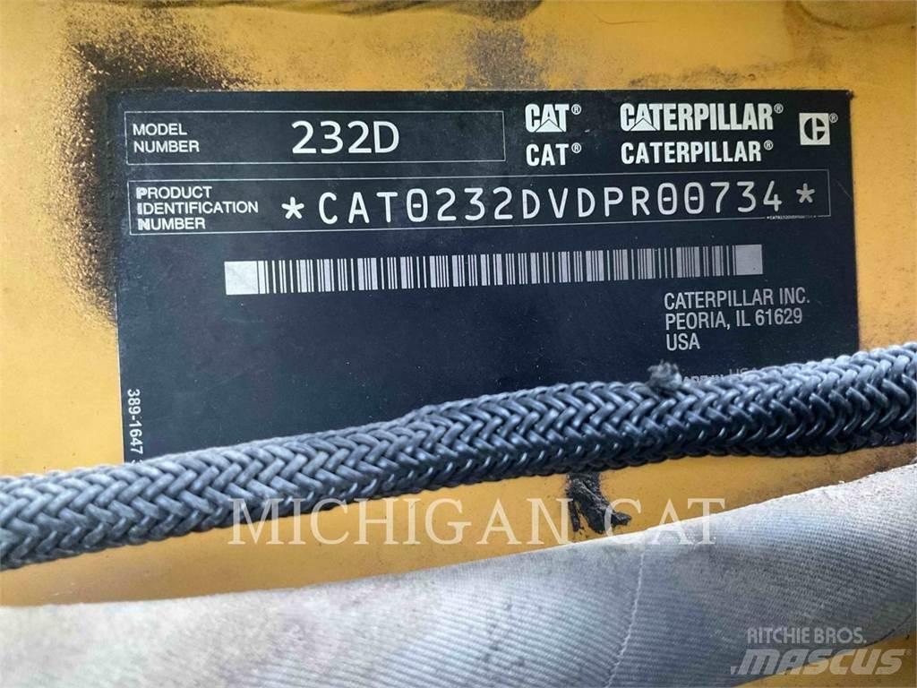 CAT 232D Q+ Skid steer loaders