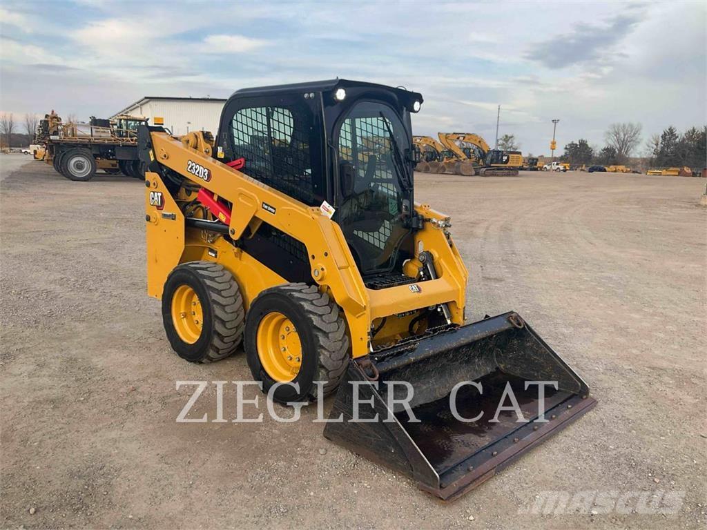 CAT 232D3 Skid steer loaders