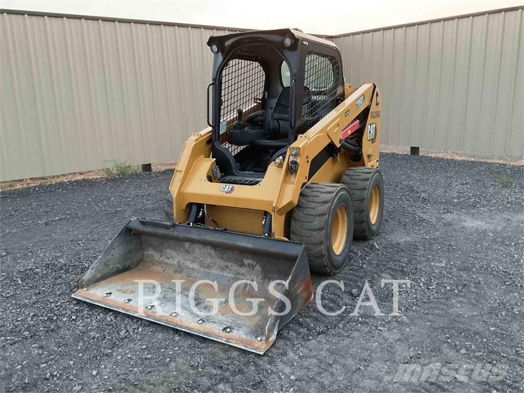 CAT 236D Skid steer loaders