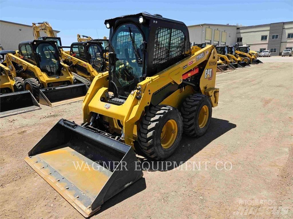 CAT 236D3 Skid steer loaders