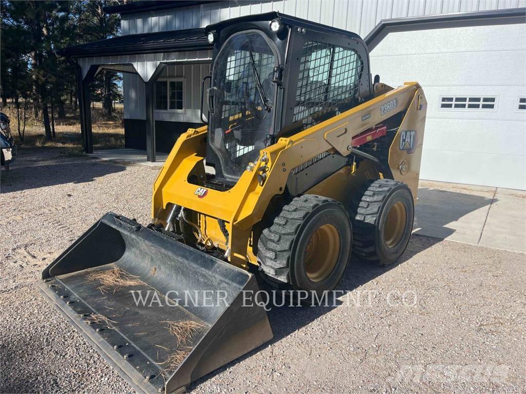 CAT 236D3 Skid steer loaders