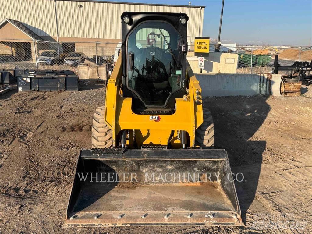 CAT 236D3 C3H2 Skid steer loaders