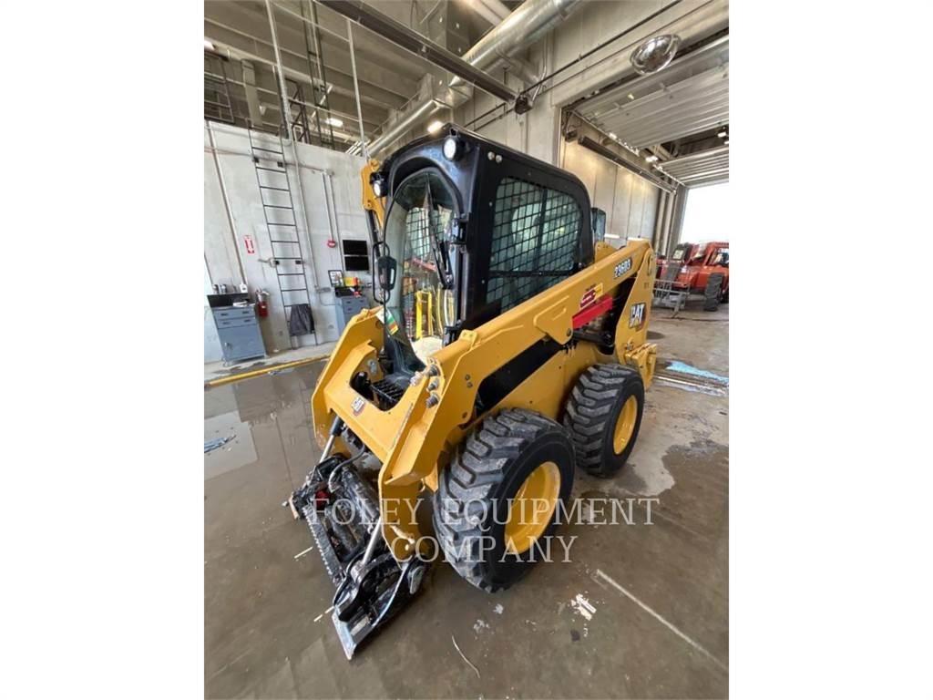 CAT 236D3STD2C Skid steer loaders