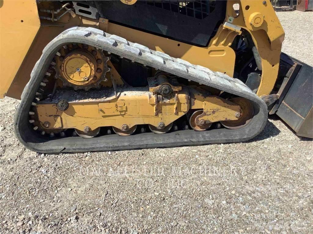 CAT 239D Crawler loaders