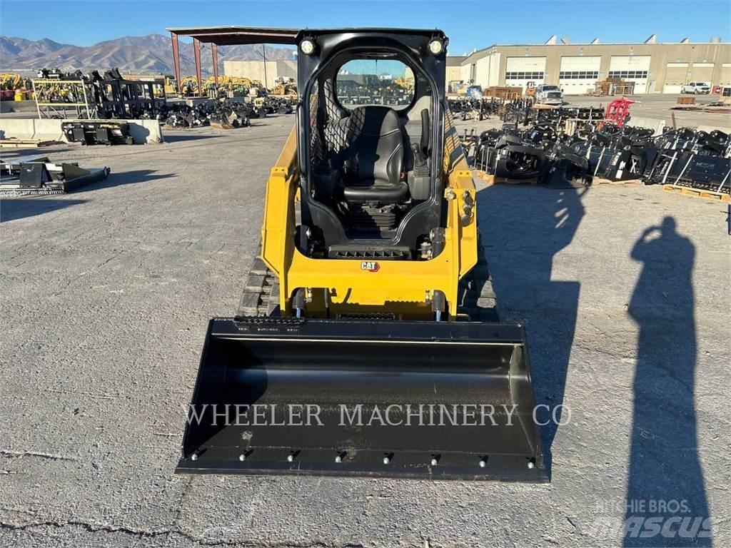 CAT 239D3 C1H2 Crawler loaders