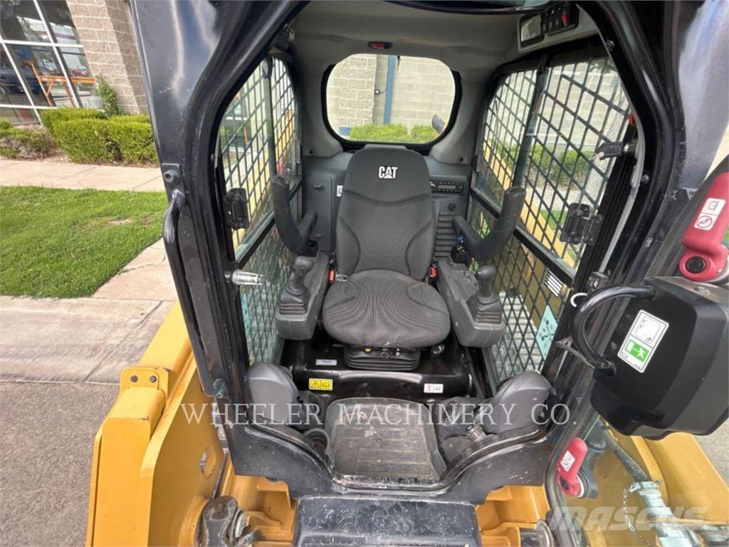 CAT 239D3 C3H2 Crawler loaders