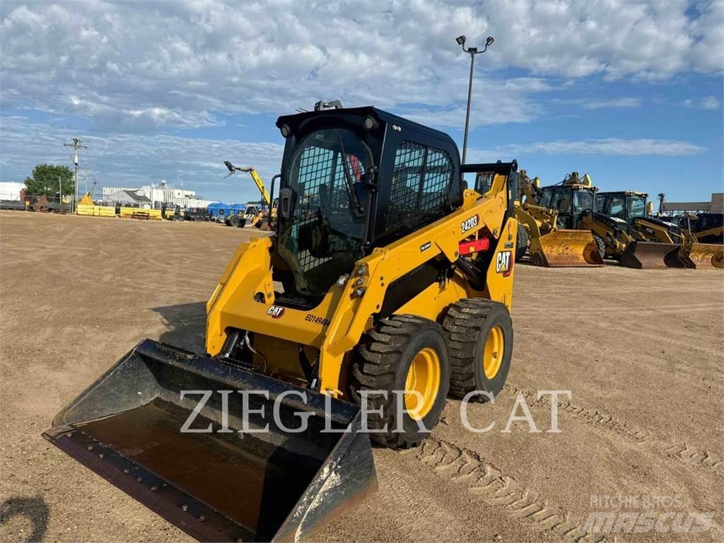 CAT 242D3 Skid steer loaders