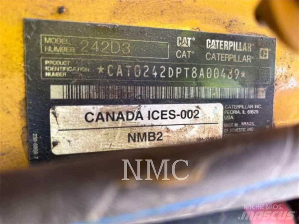 CAT 242D3 Skid steer loaders