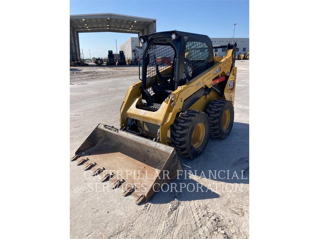 CAT 242D3 Skid steer loaders