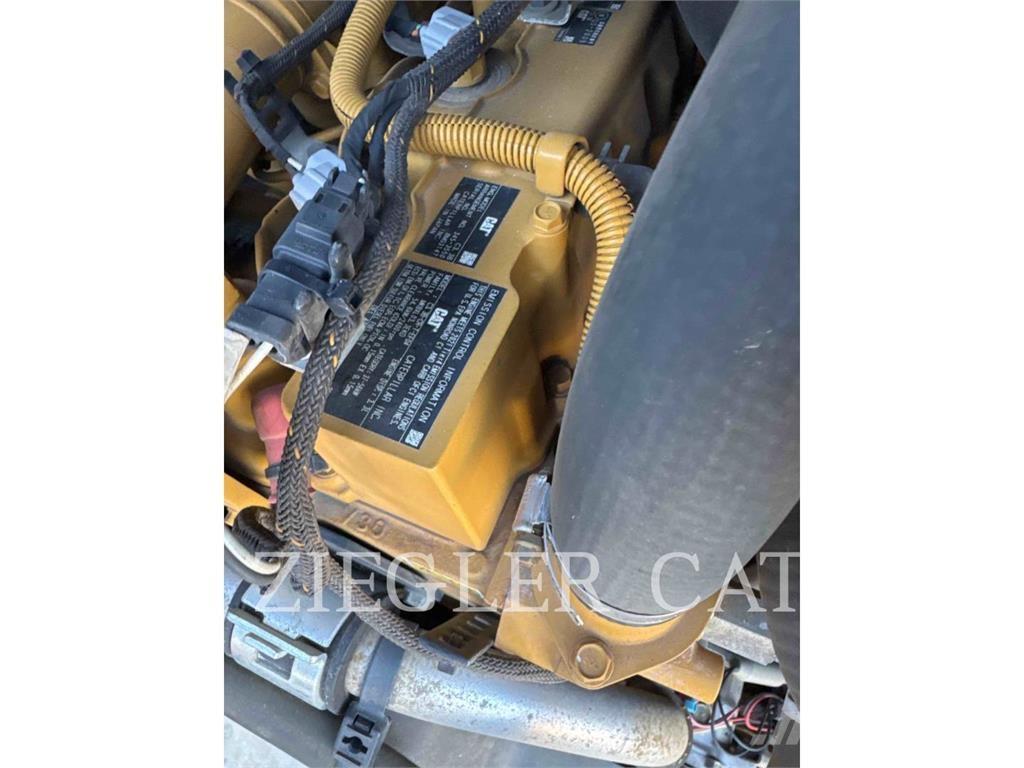 CAT 242D3 Skid steer loaders