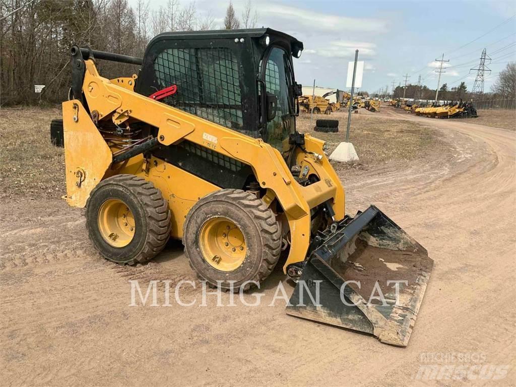 CAT 242D3 A2Q Skid steer loaders