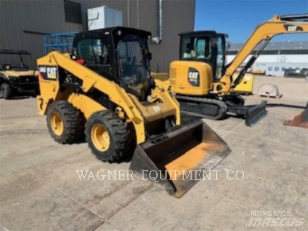 CAT 246D Skid steer loaders