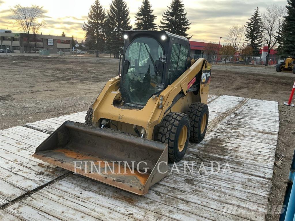 CAT 246D Skid steer loaders