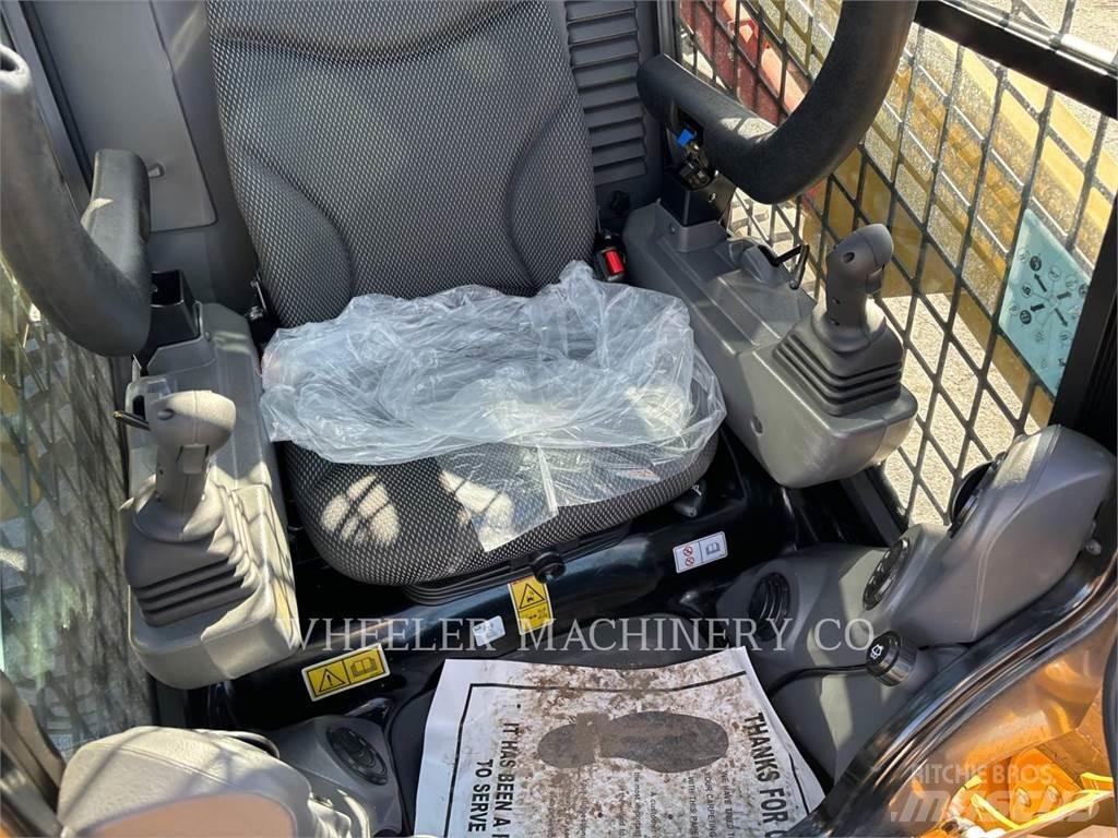 CAT 246D3 C3H2 Skid steer loaders