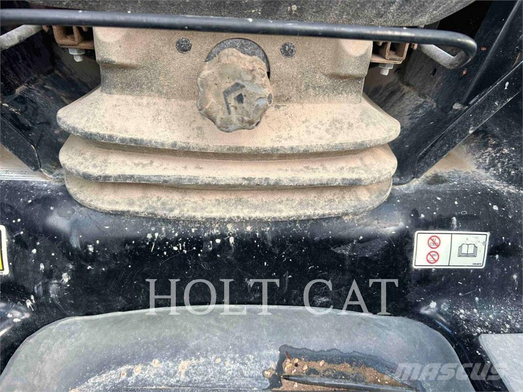 CAT 249D3 Crawler loaders