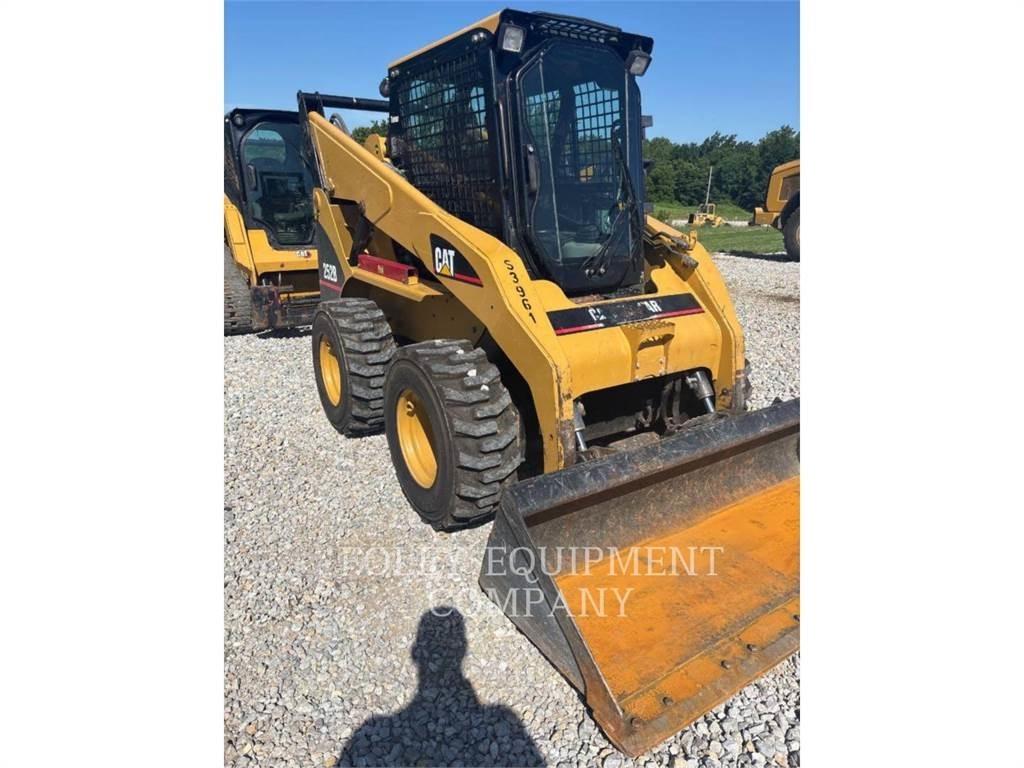 CAT 252BSTD2C Skid steer loaders