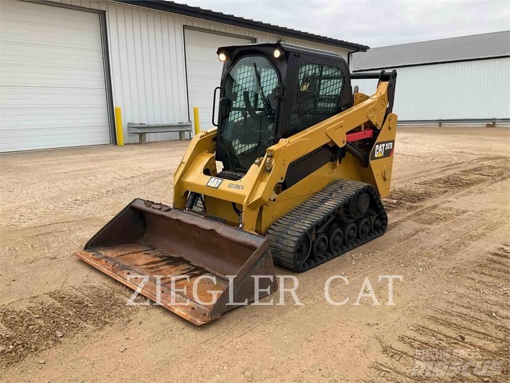 CAT 257D Crawler loaders