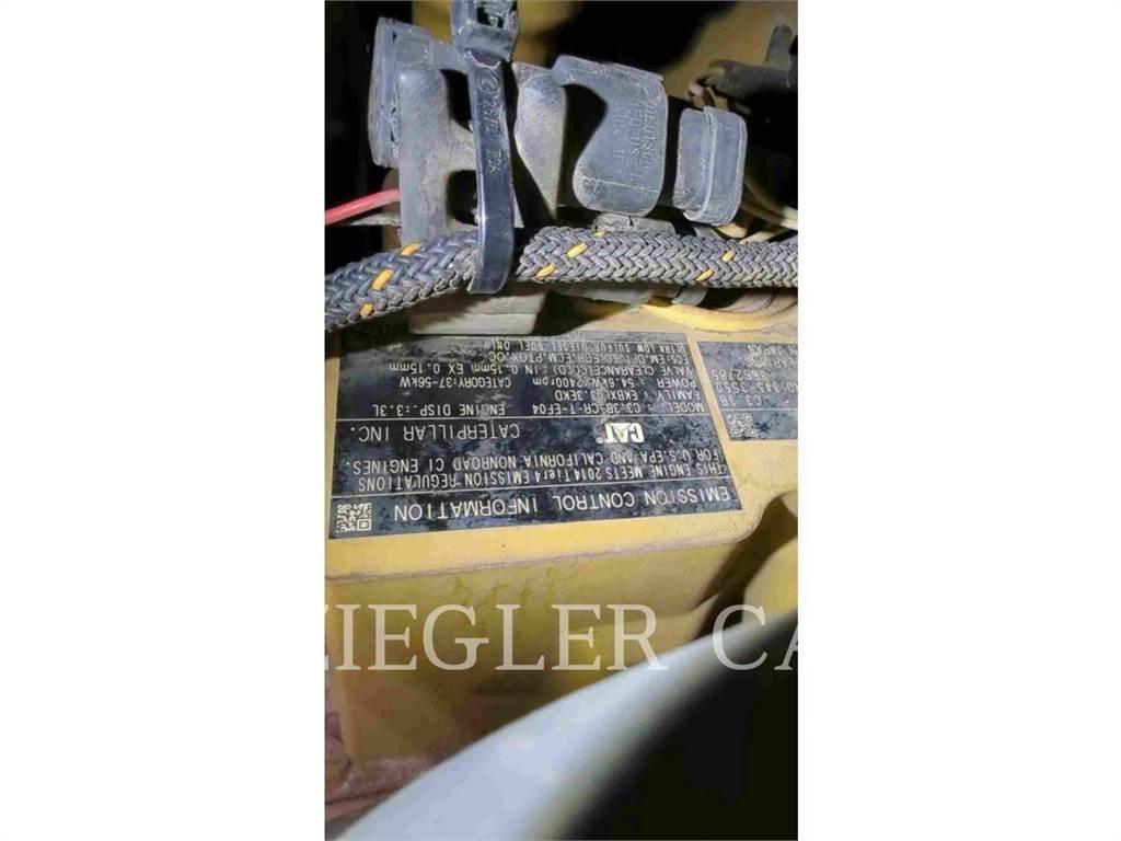 CAT 257D Crawler loaders