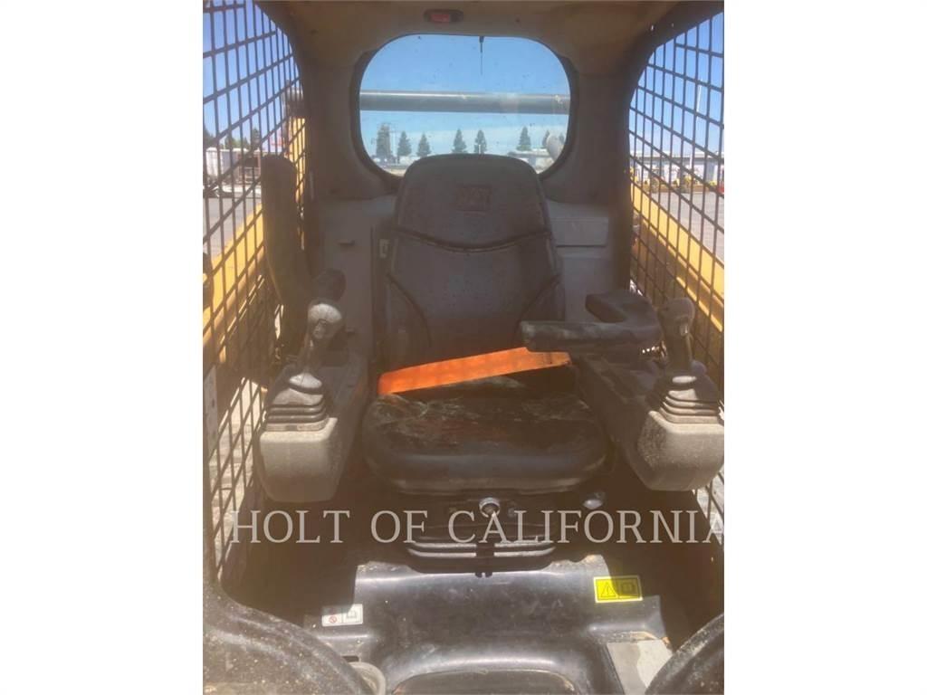 CAT 259 HF Skid steer loaders