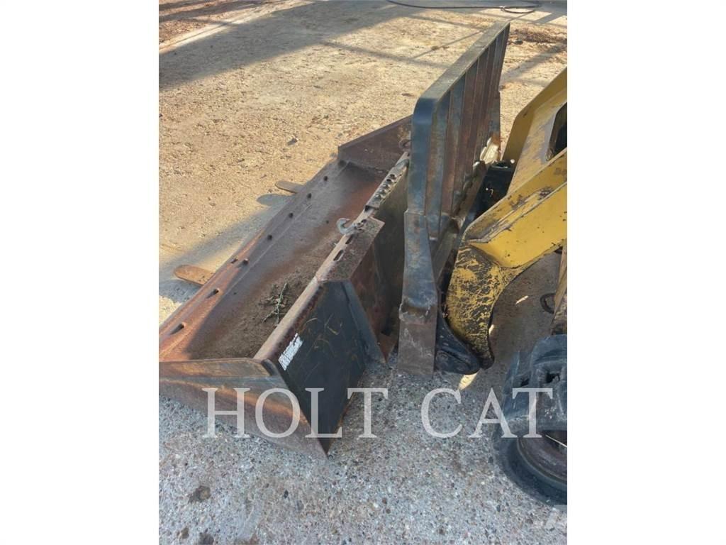 CAT 259D Skid steer loaders