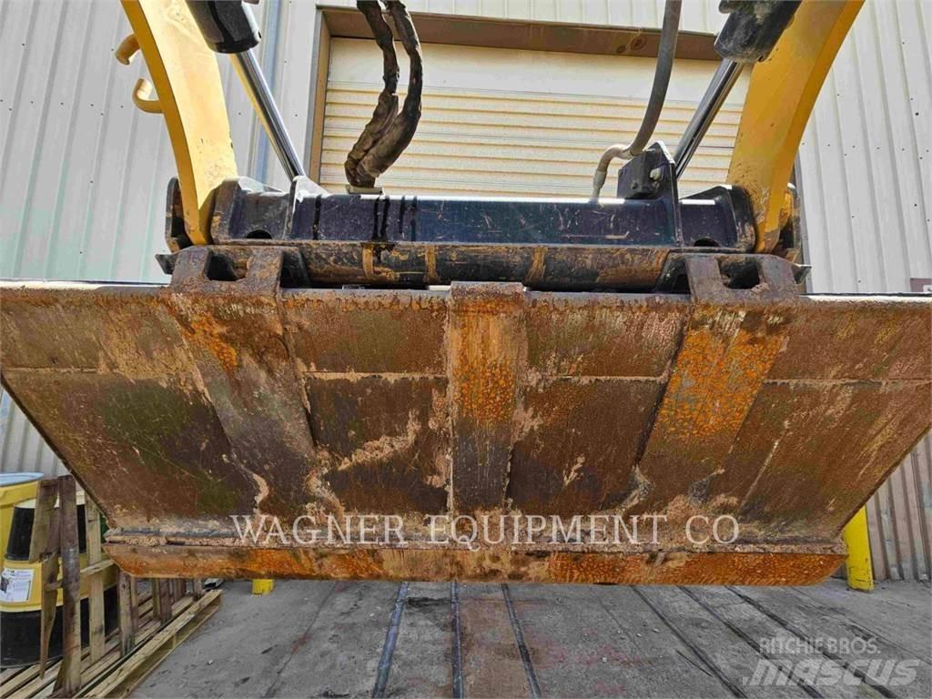 CAT 259D3 Crawler loaders