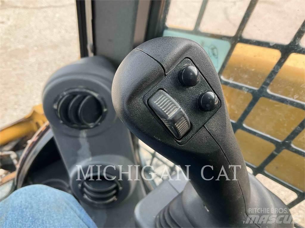 CAT 259D3 Crawler loaders