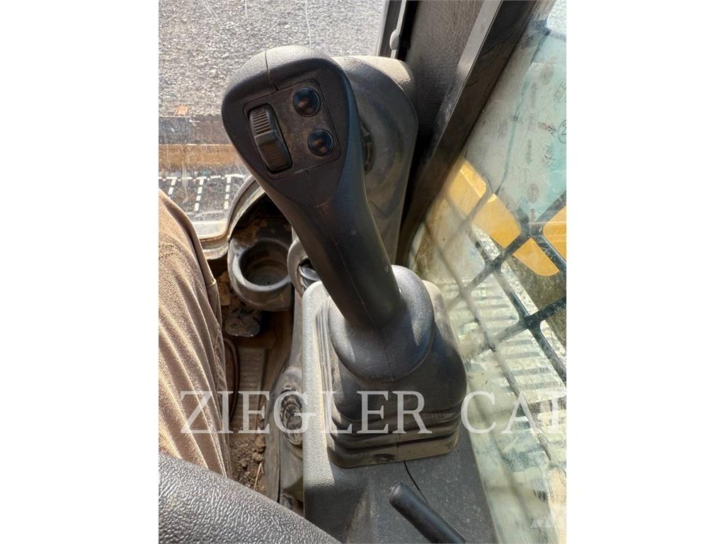 CAT 259D3 Crawler loaders