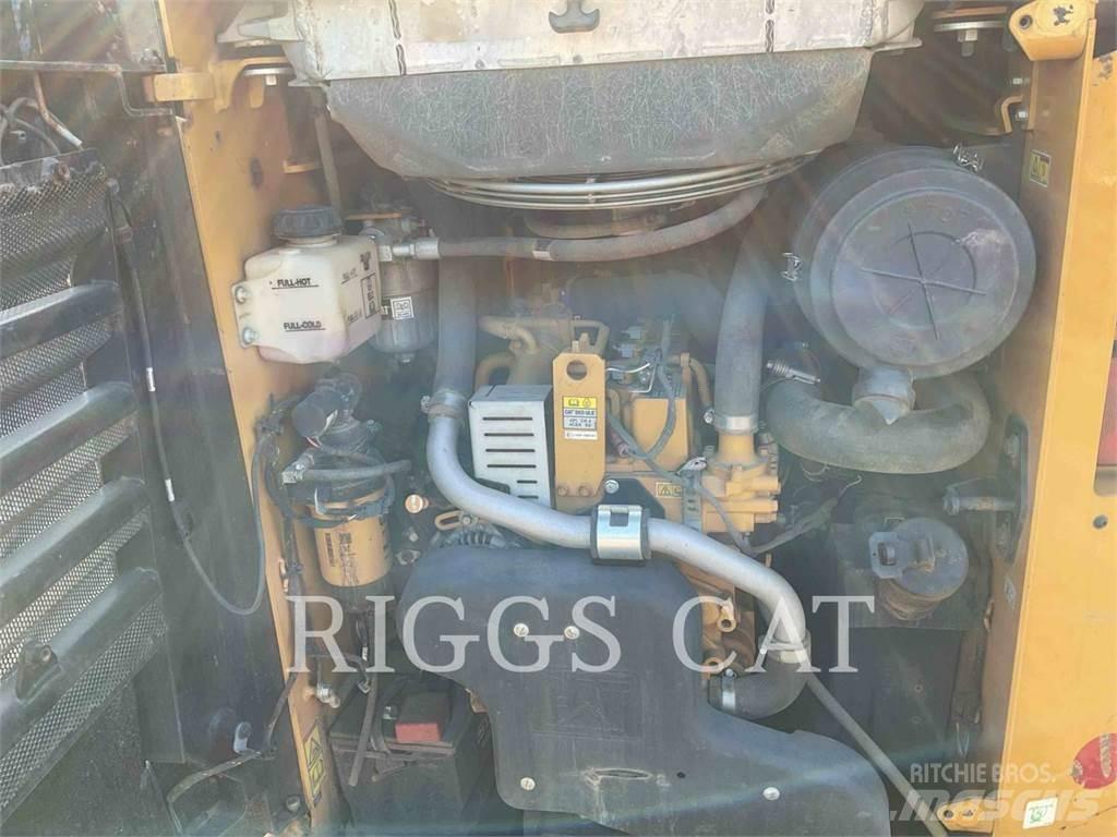 CAT 259D3 Skid steer loaders