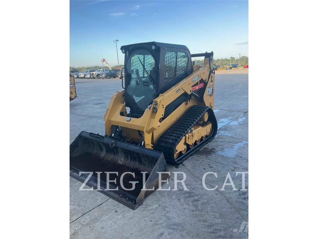 CAT 259D3 Crawler loaders