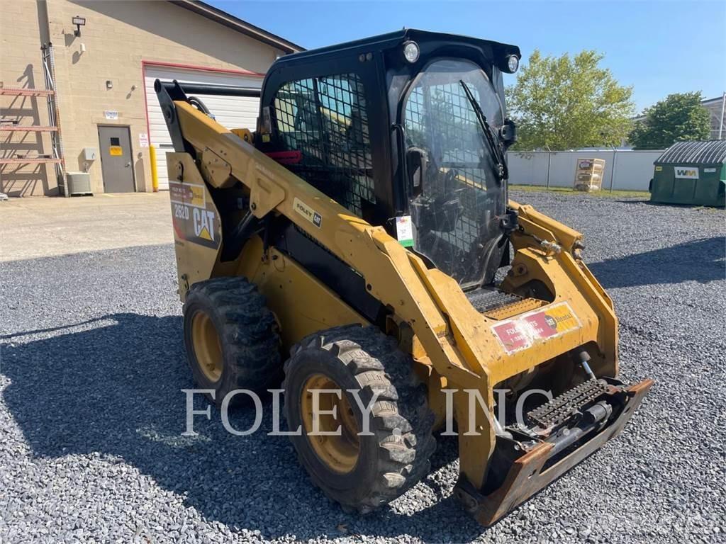 CAT 262D Skid steer loaders