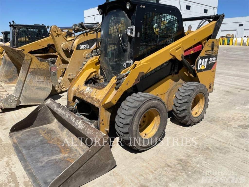 CAT 262D Skid steer loaders