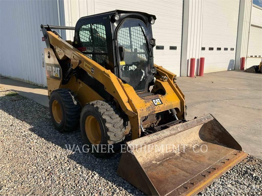CAT 262D Skid steer loaders