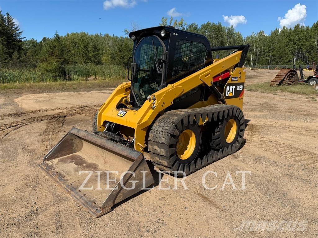 CAT 262D Skid steer loaders