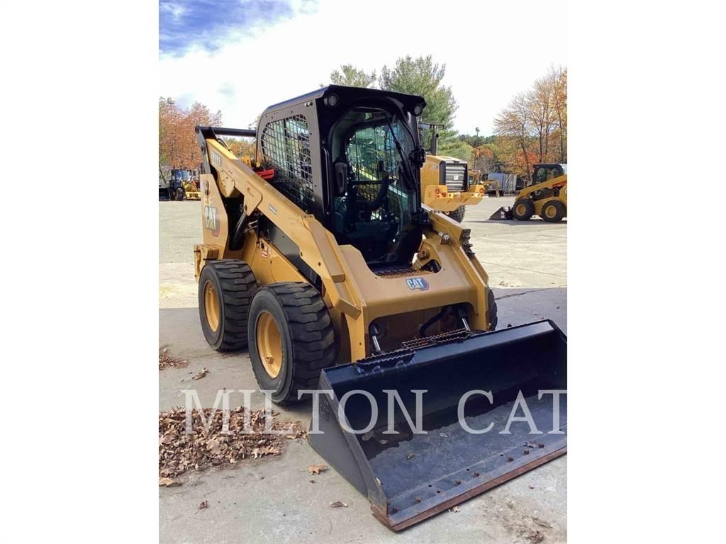 CAT 262D 3 Skid steer loaders