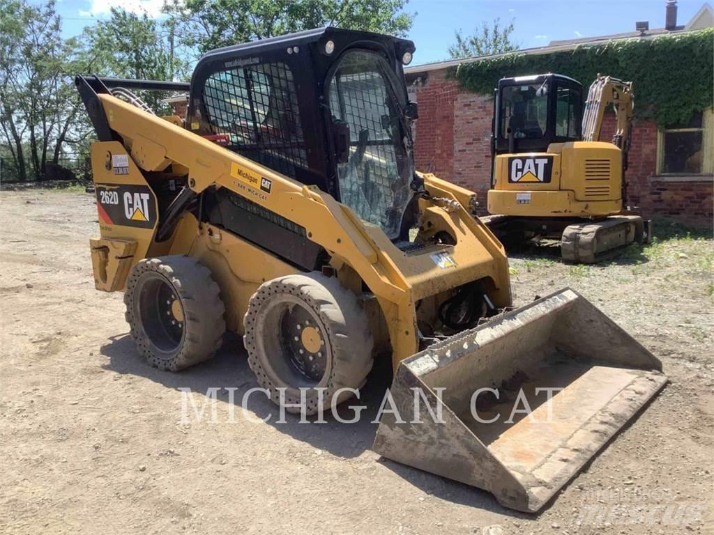 CAT 262D A2Q+ Skid steer loaders