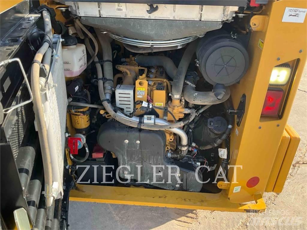 CAT 262D3 Skid steer loaders
