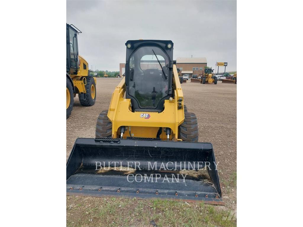 CAT 262D3 Skid steer loaders