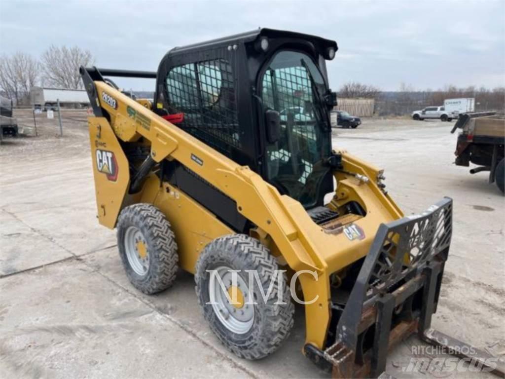 CAT 262D3 Skid steer loaders