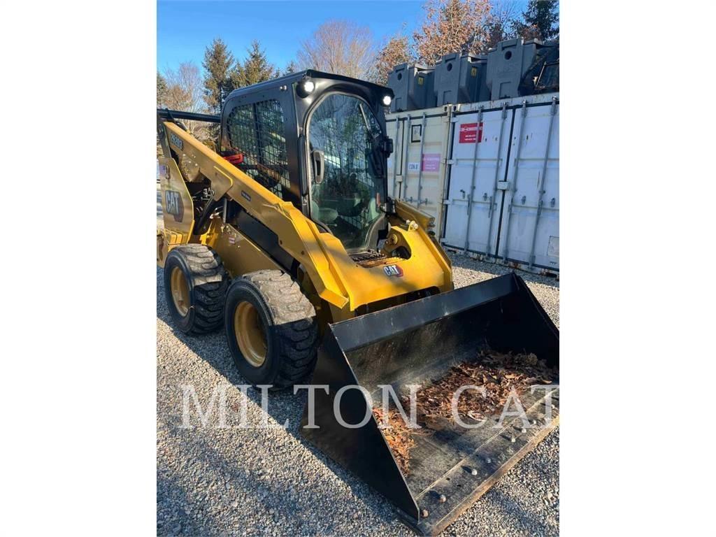 CAT 262D3 Skid steer loaders