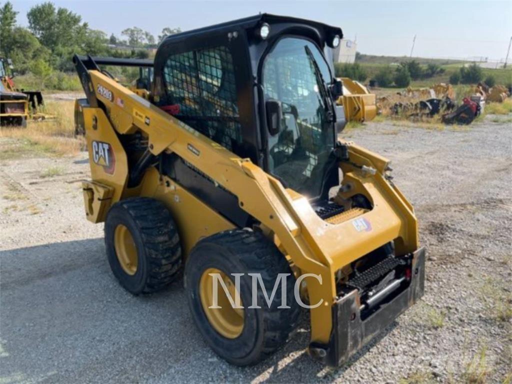 CAT 262D3 Skid steer loaders